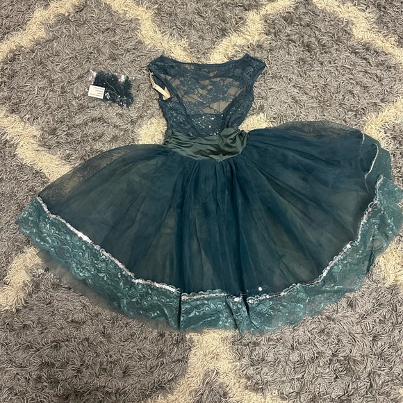 Girls Ballet Costume - Picture 2 of 3
